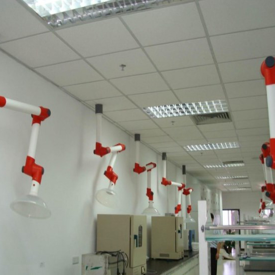 vòi rửa mắt phòng thí nghiệm